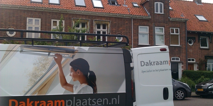 Dakraam plaatsen in Haarlem