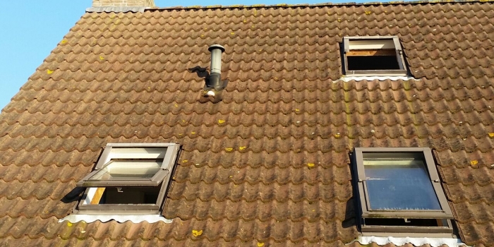 Dakramen plaatsen in Prinsenbeek